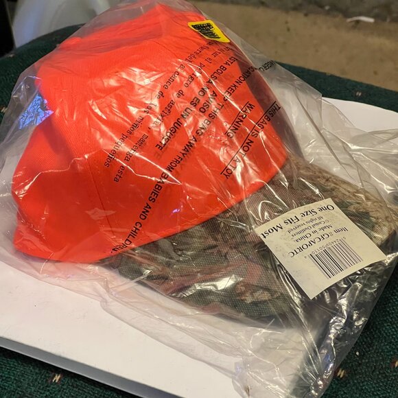 Casual outfitters orange and brown cam cap. - Picture 2 of 3